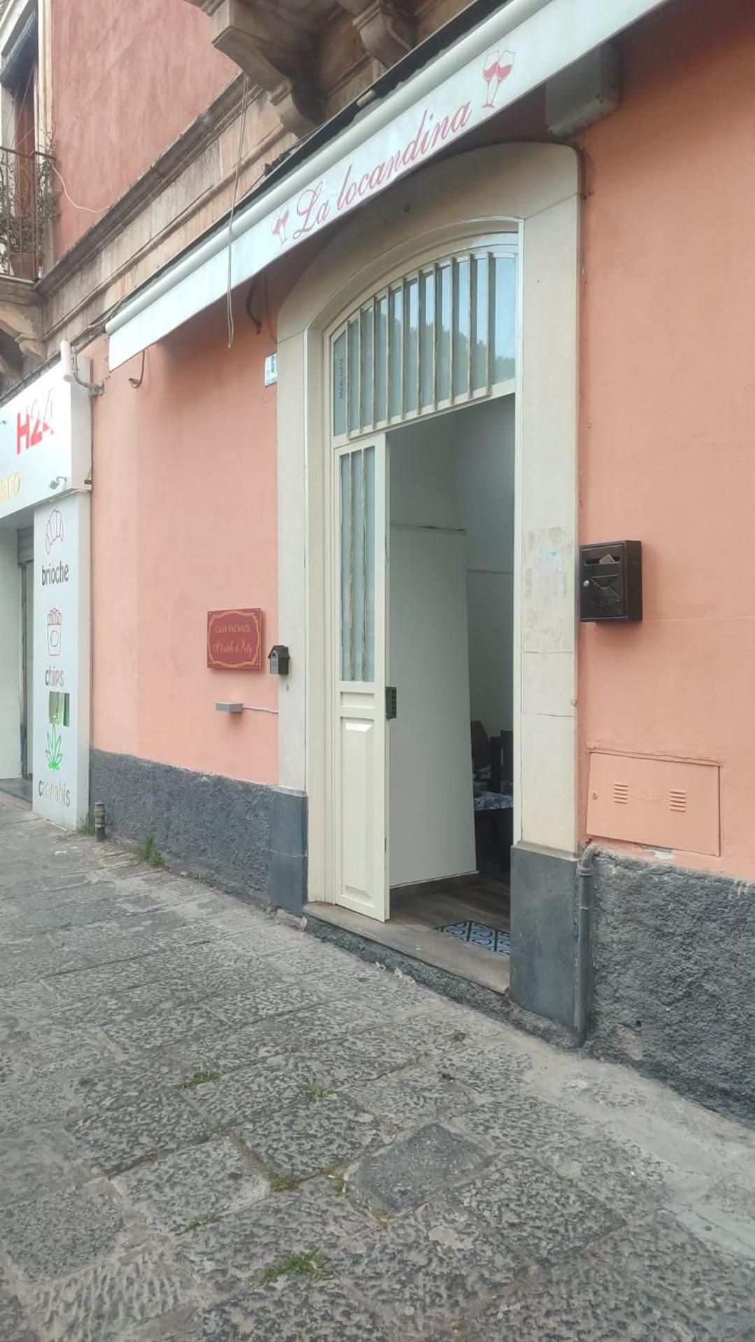 Il Castello Di Patty Daire Katanya Dış mekan fotoğraf